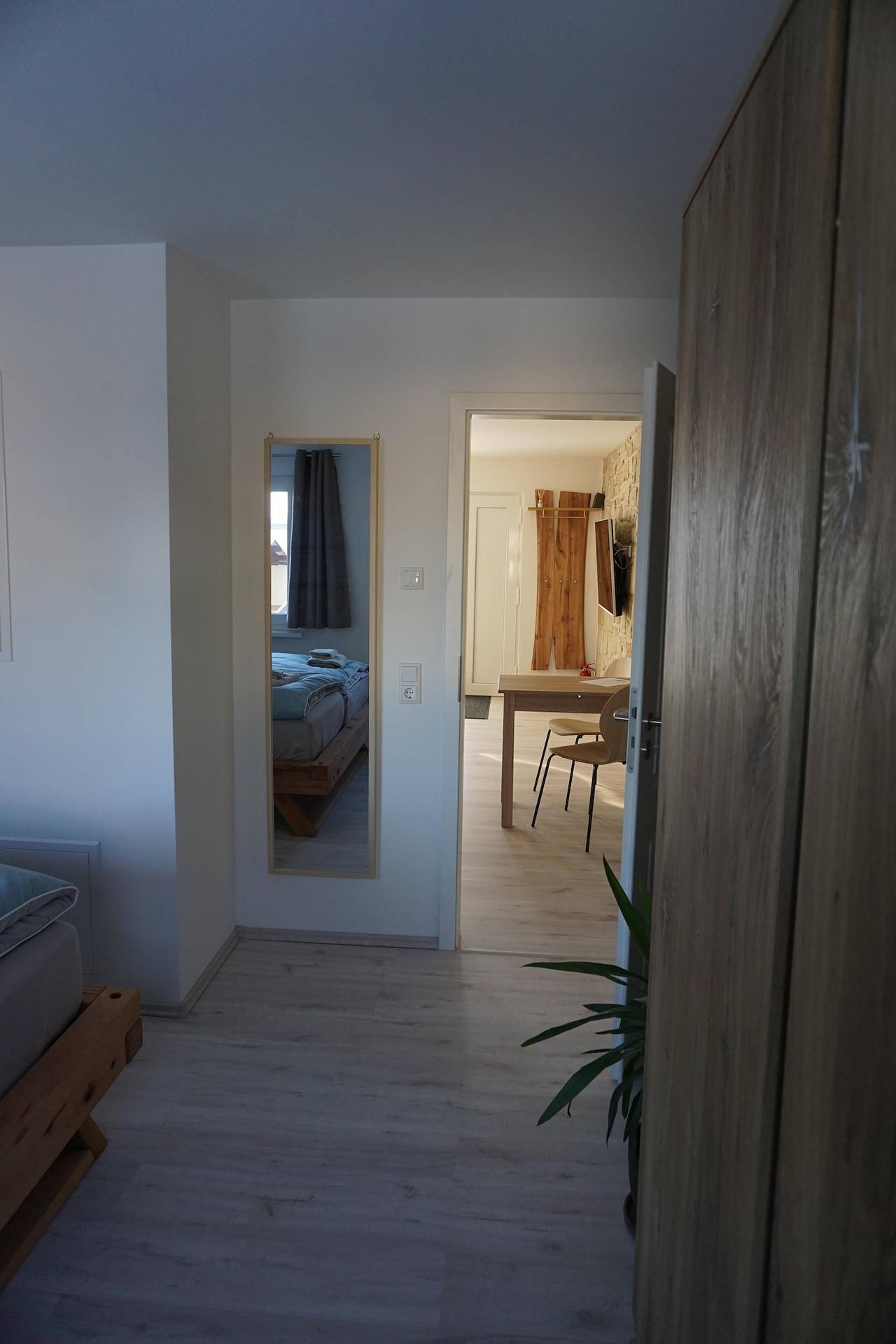 Ganze Ferienwohnung, Ferienwohnung 4 in Naumburg, Saale-Unstrut