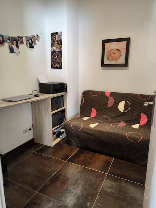 Location de vacances pour 8 personnes, avec jacuzzi ainsi que jardin et piscine à Nissan-lez-Enserune - 3