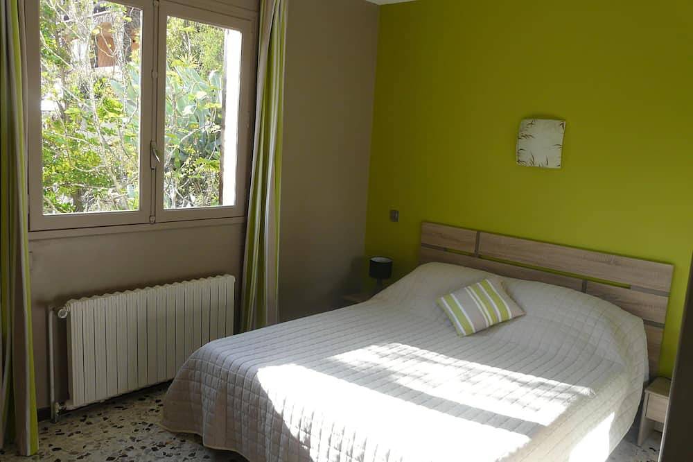 Apartment 6 Prozent in der Villa 800 Meter vom Strand entfernt, Terrasse mit schöner Aussicht, Pool in La Côte Vermeille, Collioure
