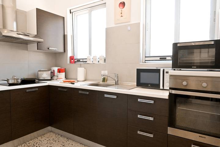 Gîte pour 6 personnes, avec vue sur l’océan et balcon, animaux acceptés dans St. Paul's Bay - 3