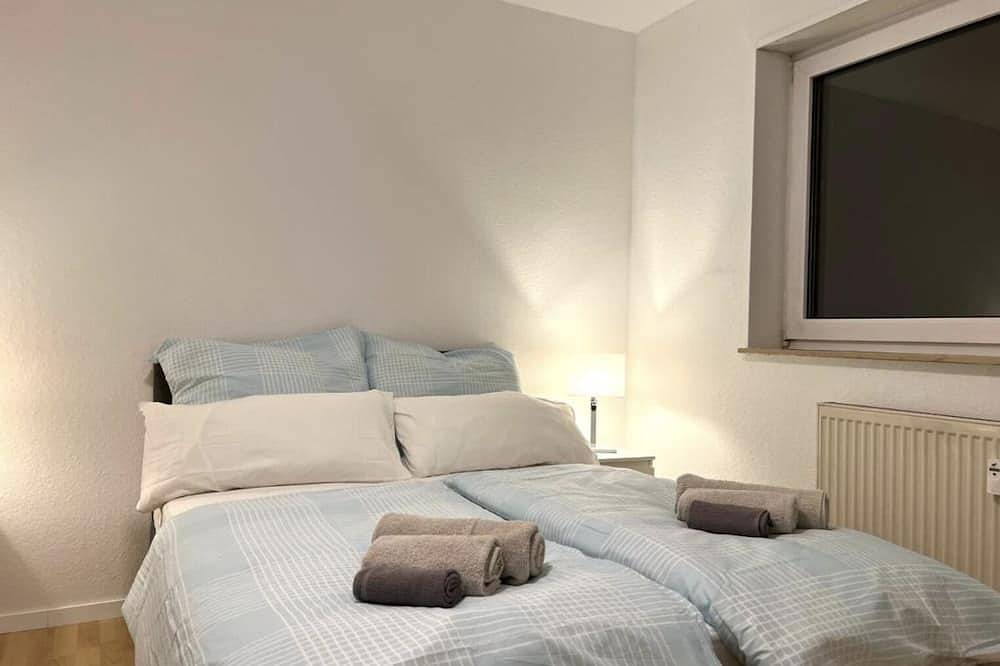 Entire apartment, Modern holiday apartment in Leimen with balcony, Wehome comfort in Leimen, Rhine Plain