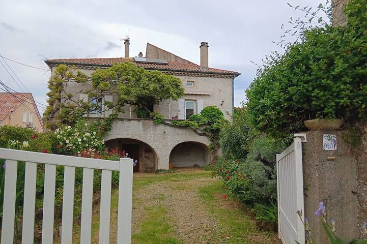 Maison de vacances pour 16 personnes, avec balcon et jardin