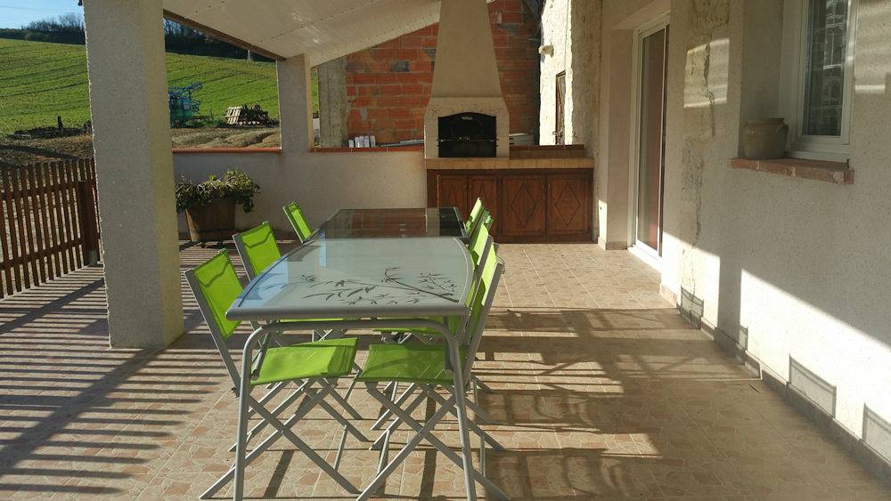Gîte à la campagne in Saint-Romain-le-Noble, Quercy