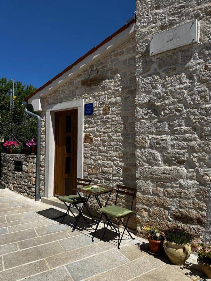 Maison d’hôte pour 3 personnes, avec Jardin à Bale (Croatie)