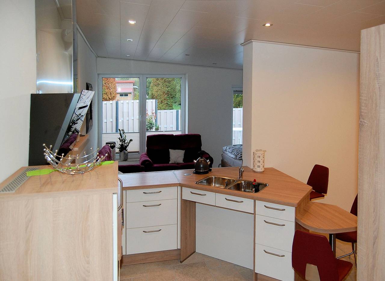 Ganze Wohnung, Apartment 'Fewo Heidi Barrierefrei' mit privater Terrasse, Wlan und Klimaanlage in Papenburg, Nordseeküste