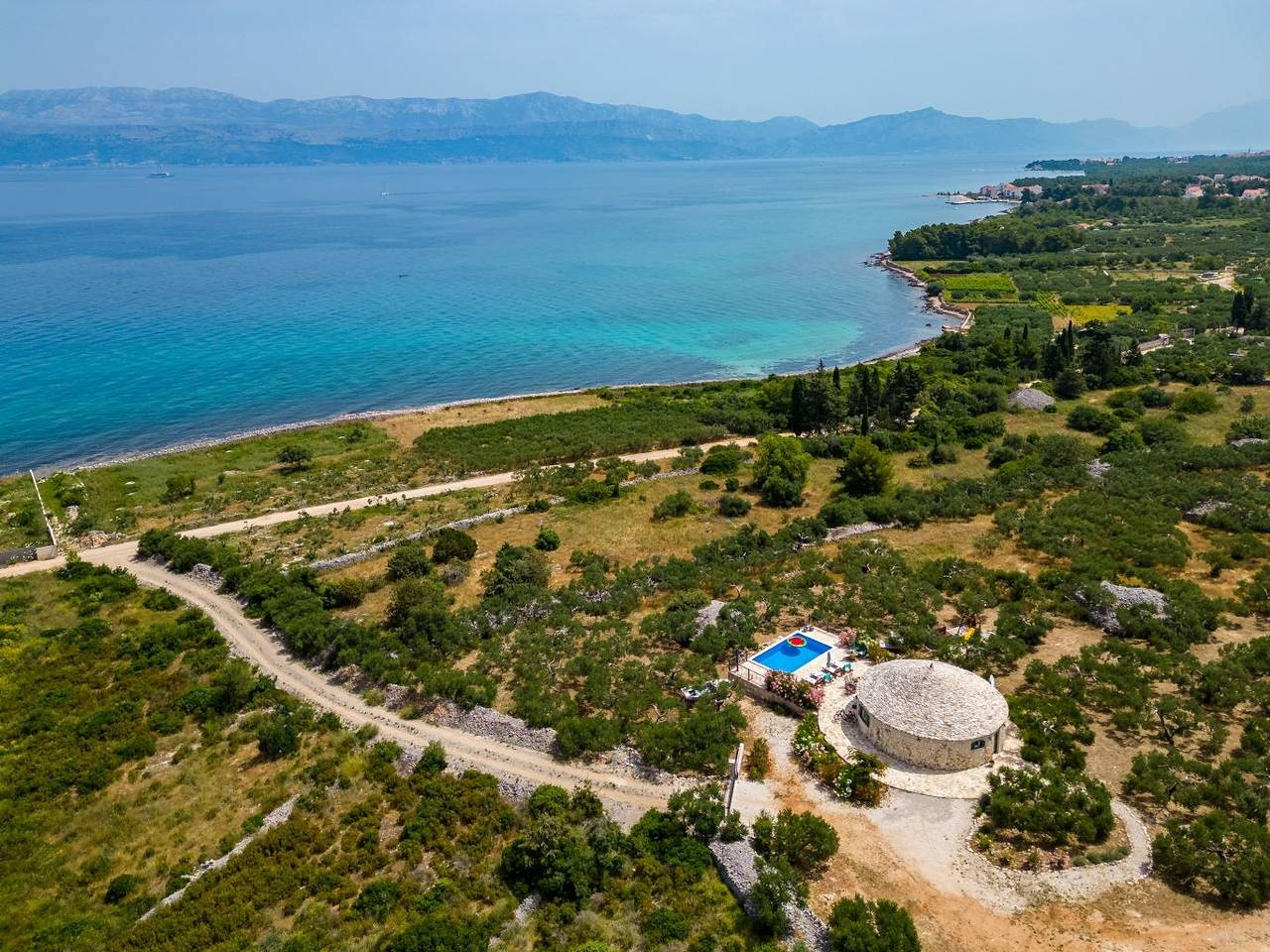 2-Zimmer-Haus mit Terrasse und Meerblick Mirca, Brac K-23797 in Sutivan, Brac