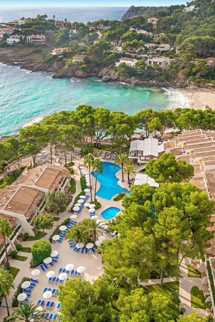 Hôtel pour 3 personnes, avec Terrasse et Jardin ainsi que Bassin pour enfant et Piscine à Font de sa Cala