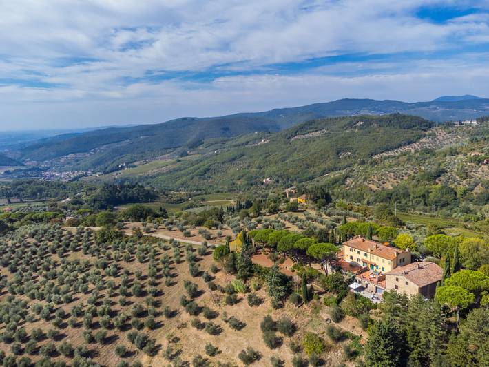 Location de vacances pour 10 personnes, avec terrasse ainsi que jardin et vue à Pontassieve - 4