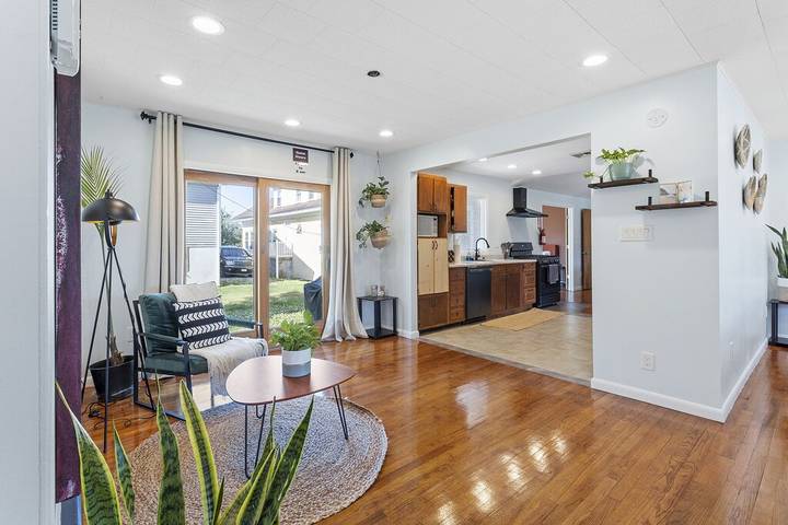 Vacation rental for 12 people, with yard and balcony in Atlantic City