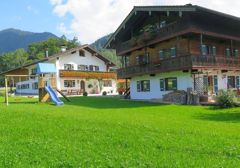 Ganze Ferienwohnung, Haus Wiesenrand Kurz - Ferienwohnung für 2-4 Personen in Göllstock, Berchtesgaden