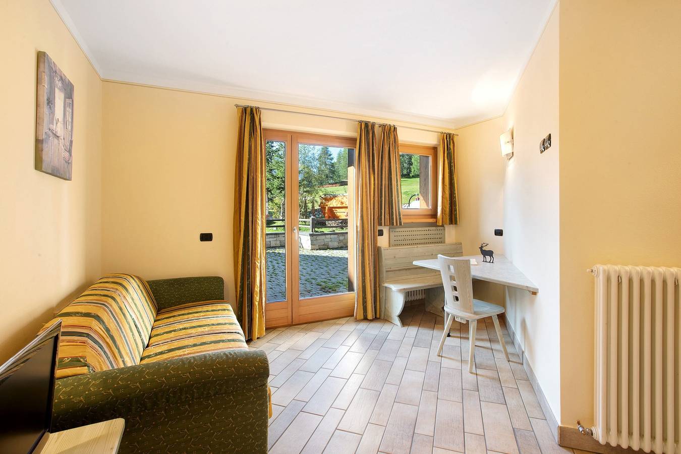 Geheel appartement, Appartamento 2 met uitzicht op de bergen, gedeelde tuin en Wi-Fi in Livigno (Town), Livigno