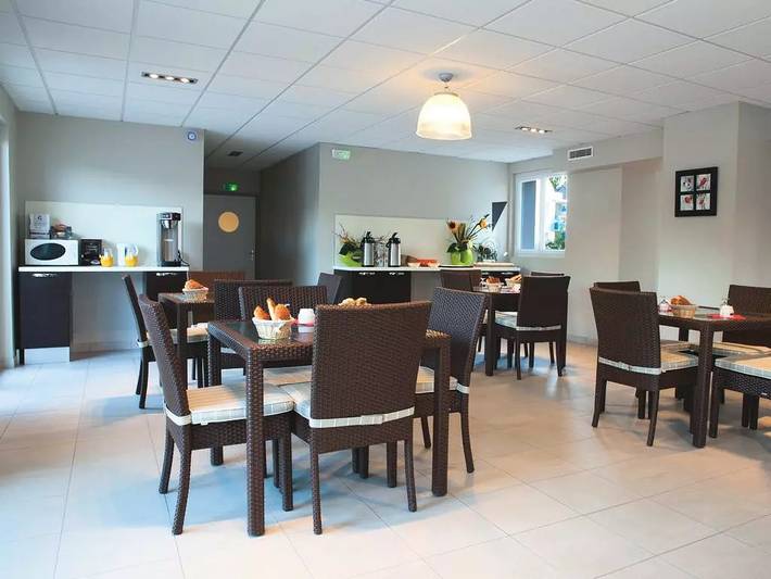 Gîte pour 2 personnes, avec piscine à Plescop - 3