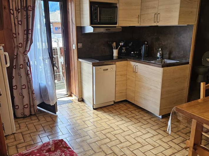 Gîte pour 2 personnes, avec balcon dans Office De Tourisme De Chatel - 2