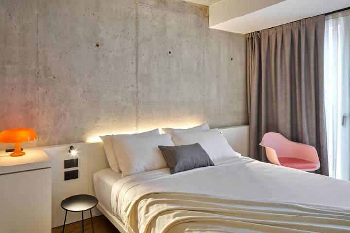 Hôtel pour 2 personnes, avec jacuzzi et sauna ainsi que piscine et jardin