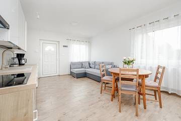 Holiday Apartment for 4 People in Trzęsacz, Polish Baltic Sea Coast, Photo 4