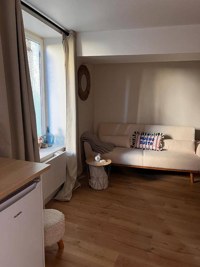 Appartement entier, Cozy independent apartment in Mornant, Lyon et ses environs