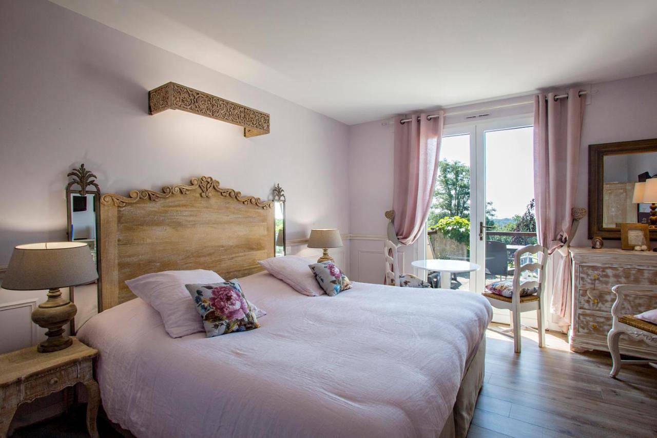 Double Room in Pailherols, Région d'Aurillac