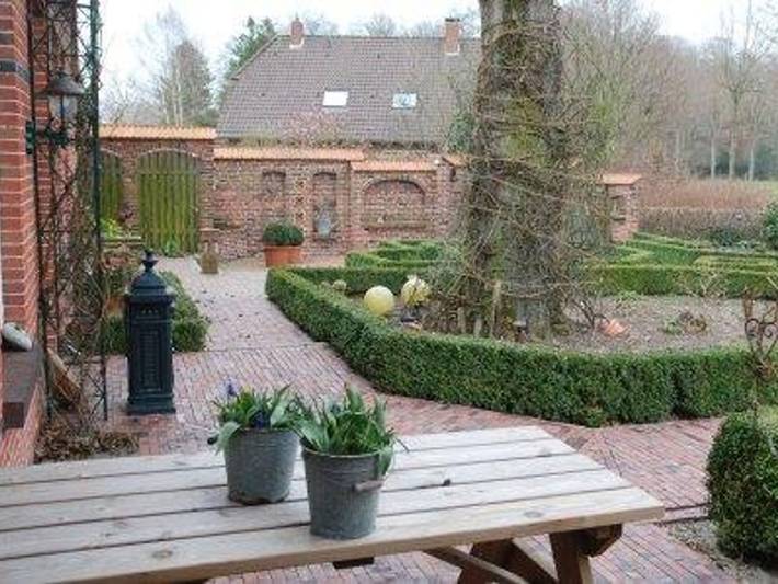 Ganze Ferienwohnung, Ferienwohnung im Lindengarten - Ferienwohnung Lindengartern in Westerstede, Ammerland