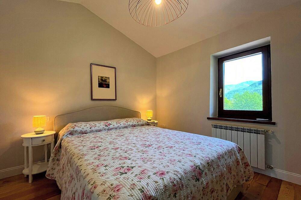 Ganze Wohnung, Landhaus mit Pool, 3 km von Sansepolcro entfernt in Sansepolcro, Valtiberina