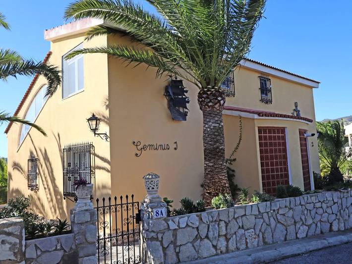 Casa rural para 4 personas, con jardín en Peñíscola