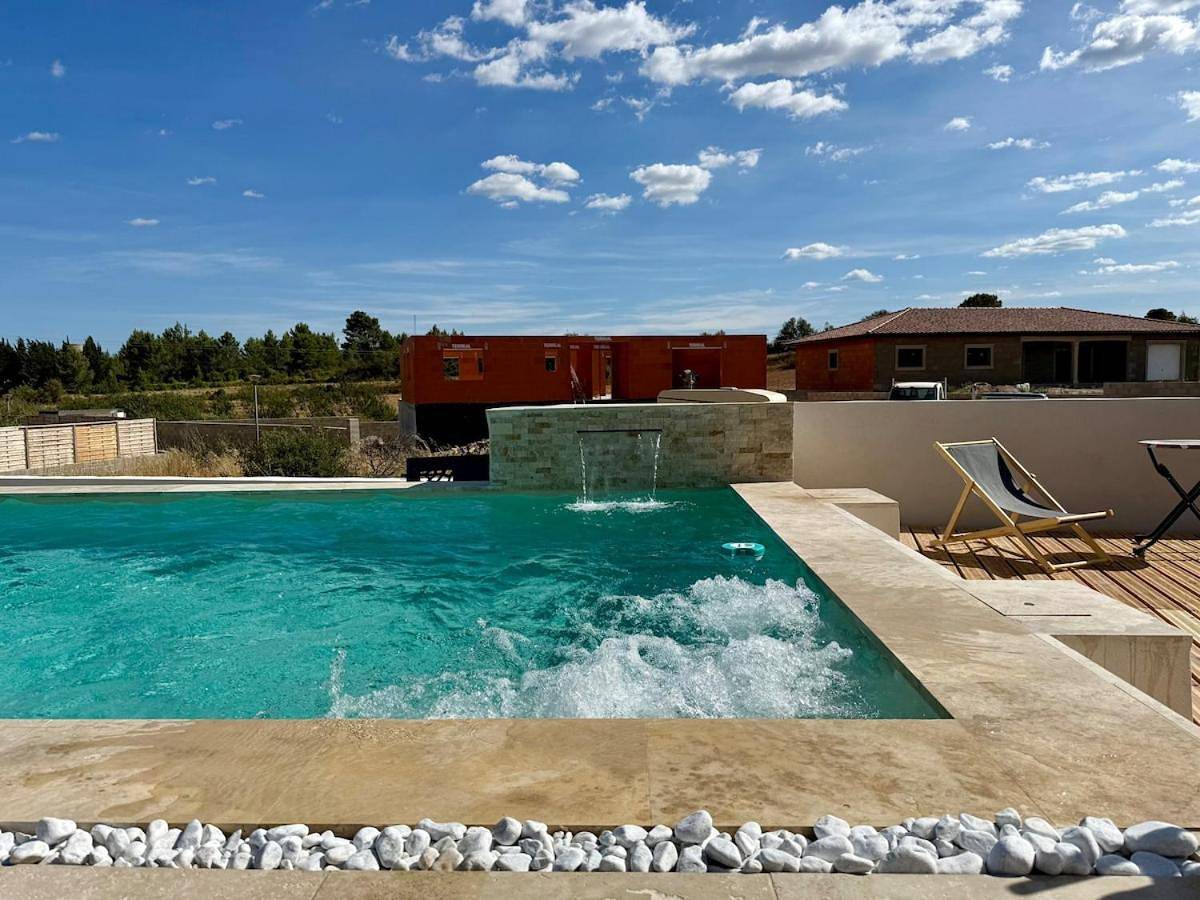 Villa Kernevez - Swimming Pool & Air Conditioning in Aigues-Vives (Aude), Région de Carcassonne