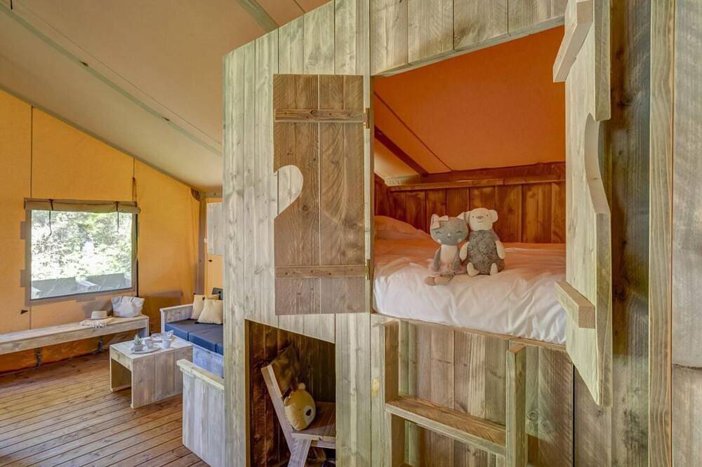 Lodge Forest Camp 7p 3Bdrms **** in Pierrefitte-sur-Sauldre, Sologne