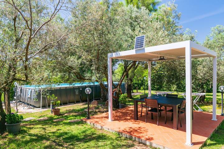 Appartamento per 5 persone, con Idromassaggio e Giardino