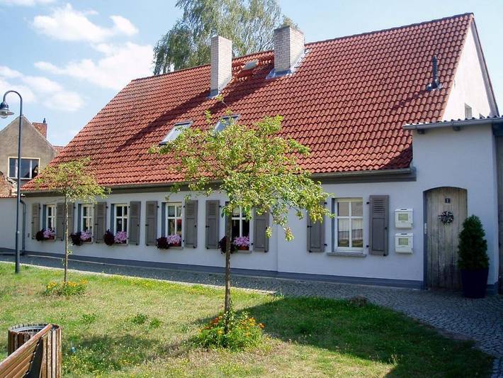 Ferienwohnung für 9 Personen, mit Terrasse und Garten sowie Ausblick