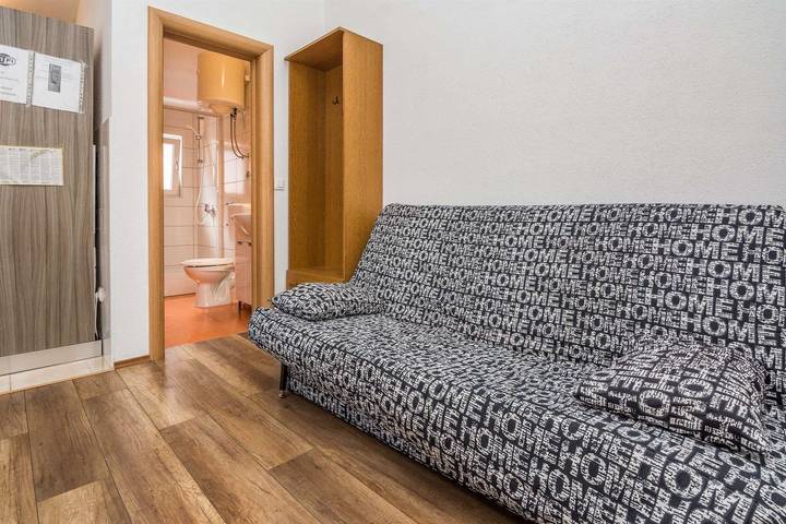 Gîte pour 4 personnes, avec balcon/terrasse et balcon dans Vir - 4