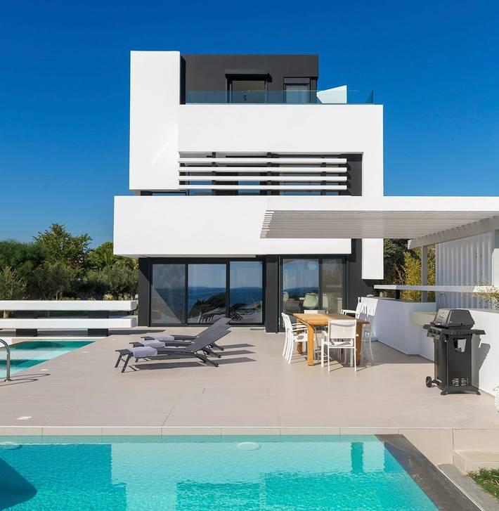 Villa pour 6 personnes, avec terrasse ainsi que jardin et jacuzzi dans Rhodes - 2