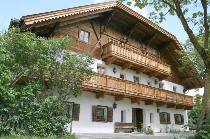 Gîte pour 5 personnes, avec Balcon ainsi que Jardin et Vue à Villabassa