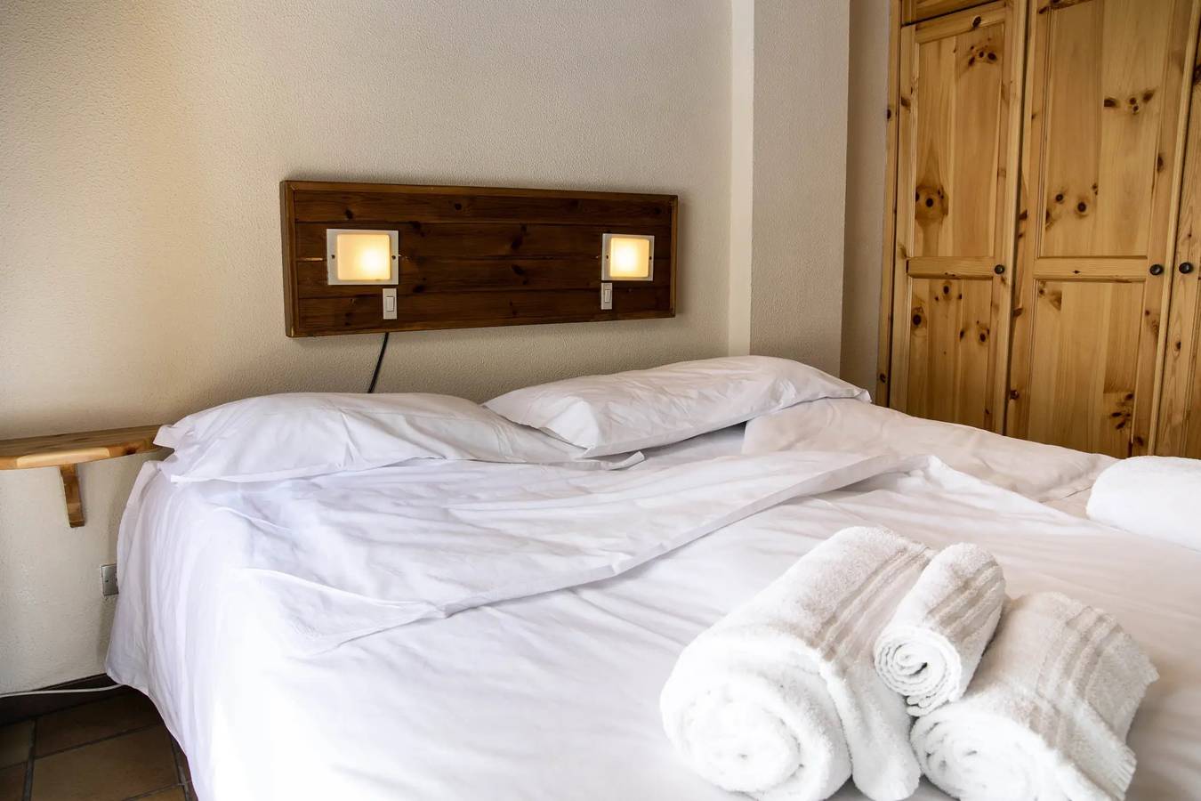 Apartamento entero, Standard Apartment "2 people" B2 (Ap01) in Sestriere, Via Lattea