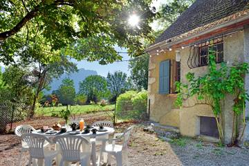 Holiday Rental for 6 People in Sévrier, Annecy region, Photo 1