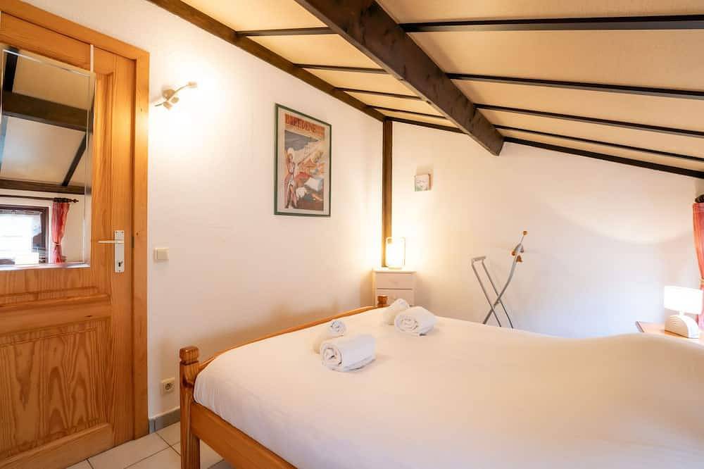 Zeewind 198 with parking in Bredene, Belgische Küste