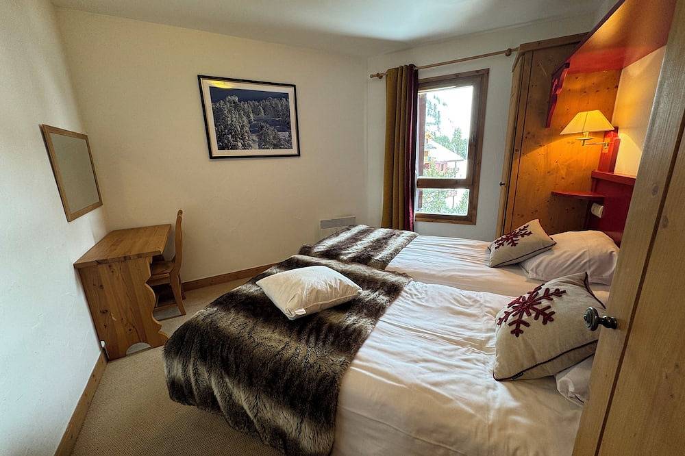 Entire apartment, Spacious, bright 2-bedroom apartment in the heart of Arc 1950 - sleeps 6 in Arc 1950, Bourg-Saint-Maurice