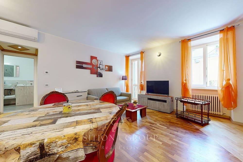 Entire apartment, The People's Pearl in Arona (Lago Maggiore), Comune di Arona