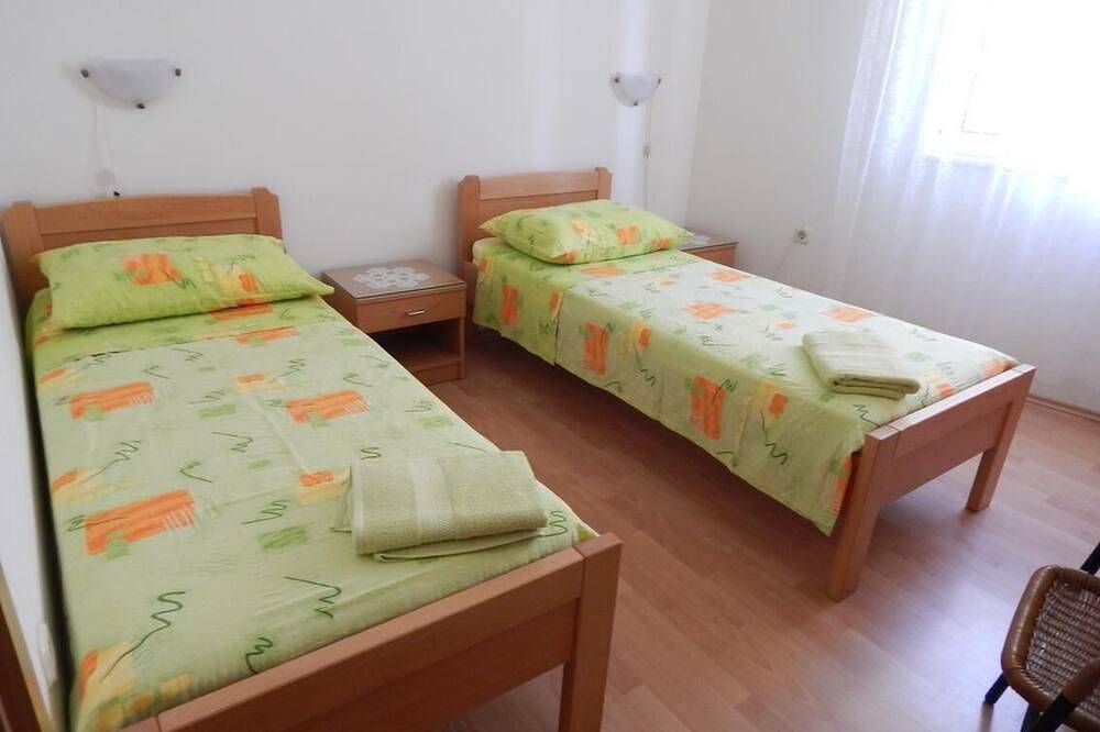 Hel lägenhet, Apartments Zoki - Vis - island Vis in Vis Town, Vis