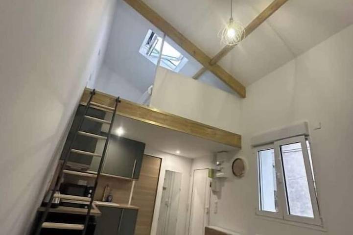 Ganze Wohnung, Self-contained studio near Paris in Vitry-sur-Seine, Val-de-Marne