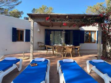 Ferienhaus für 8 Personen, mit Garten und Ausblick auf Formentera