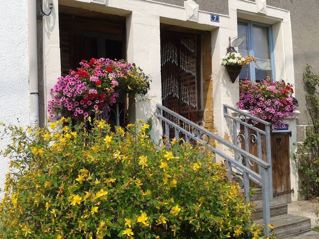 Gîte Ambiance d'Autrefois (Bouillon-Sedan-Orval) in Escombres-et-le-Chesnois, Ardennes