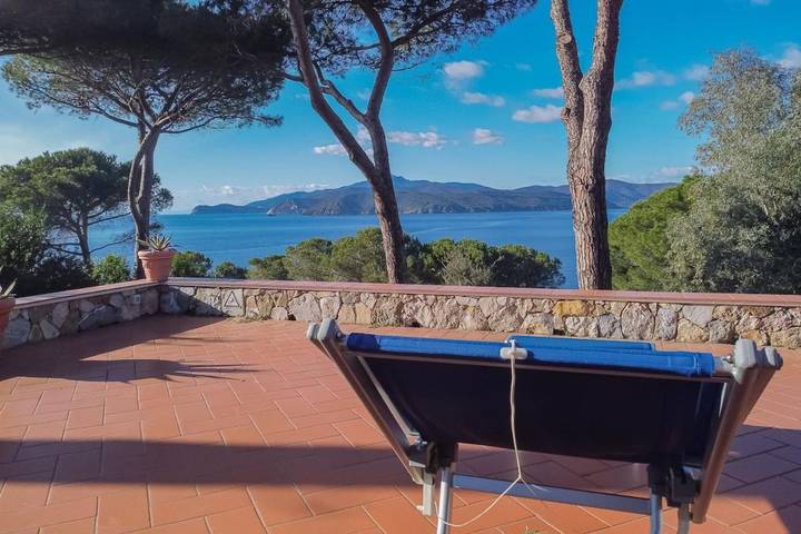 Villa per 6 persone, con Terrazza e Giardino a Morcone (Capoliveri)