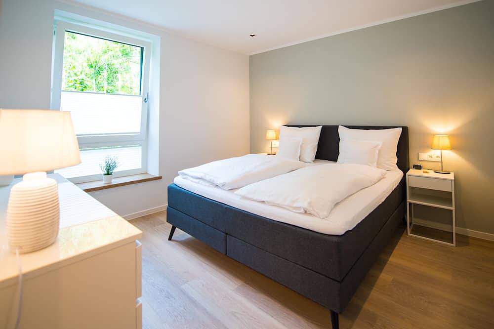 Ganze Wohnung, Ferienwohnung Prälat im Gästehaus C H Berres in Ürzig, Bernkastel-Kues & Umgebung