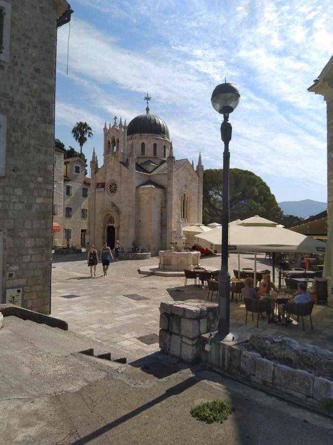 Apartament wakacyjny dla 2 osób, z ogród w Herceg Novi