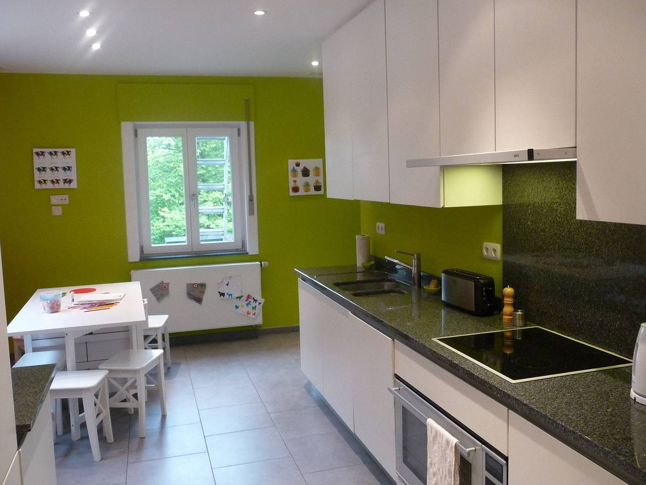 Öko-Haus auf einem Hügel in Falaën in Onhaye, Region Namur