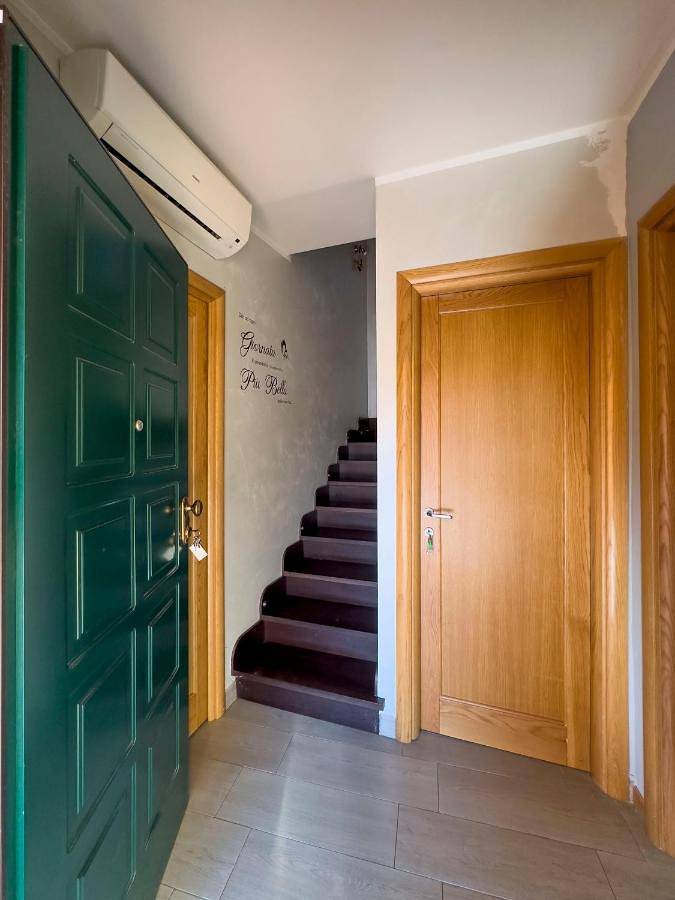 Double Room with Private Bathroom in Grottaferrata, Castelli Romani