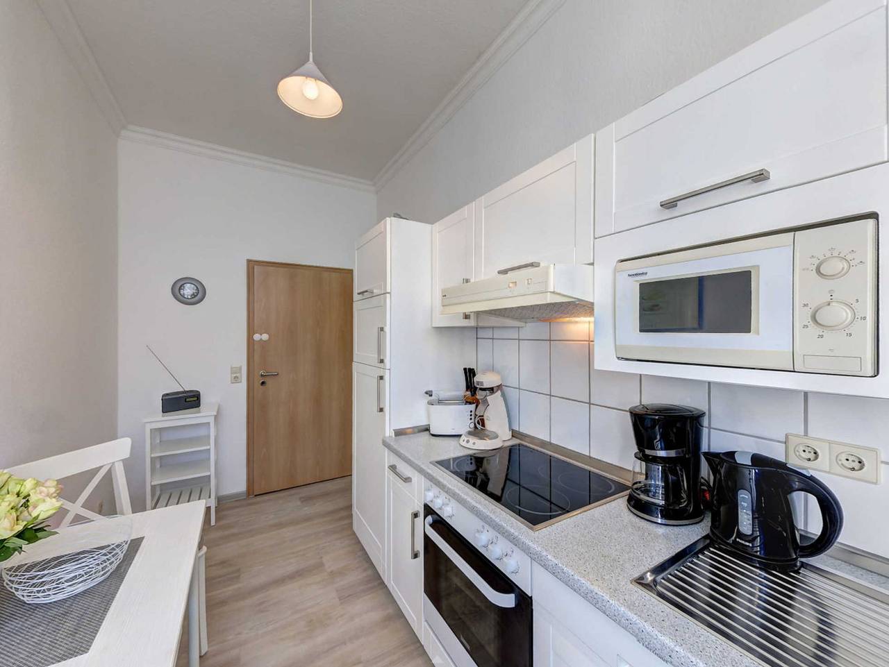 Ganze Ferienwohnung, Villa Germania,1. Reihe, einige Whgn. Seeblick - Villa Germania Eg 2, Südbalkon, Garten in Drei Kaiserbäder, Heringsdorf