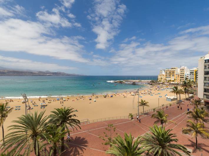Great balcony over blue sea in Las Palmas de Gran Canaria Centre, Las Palmas de Gran Canaria