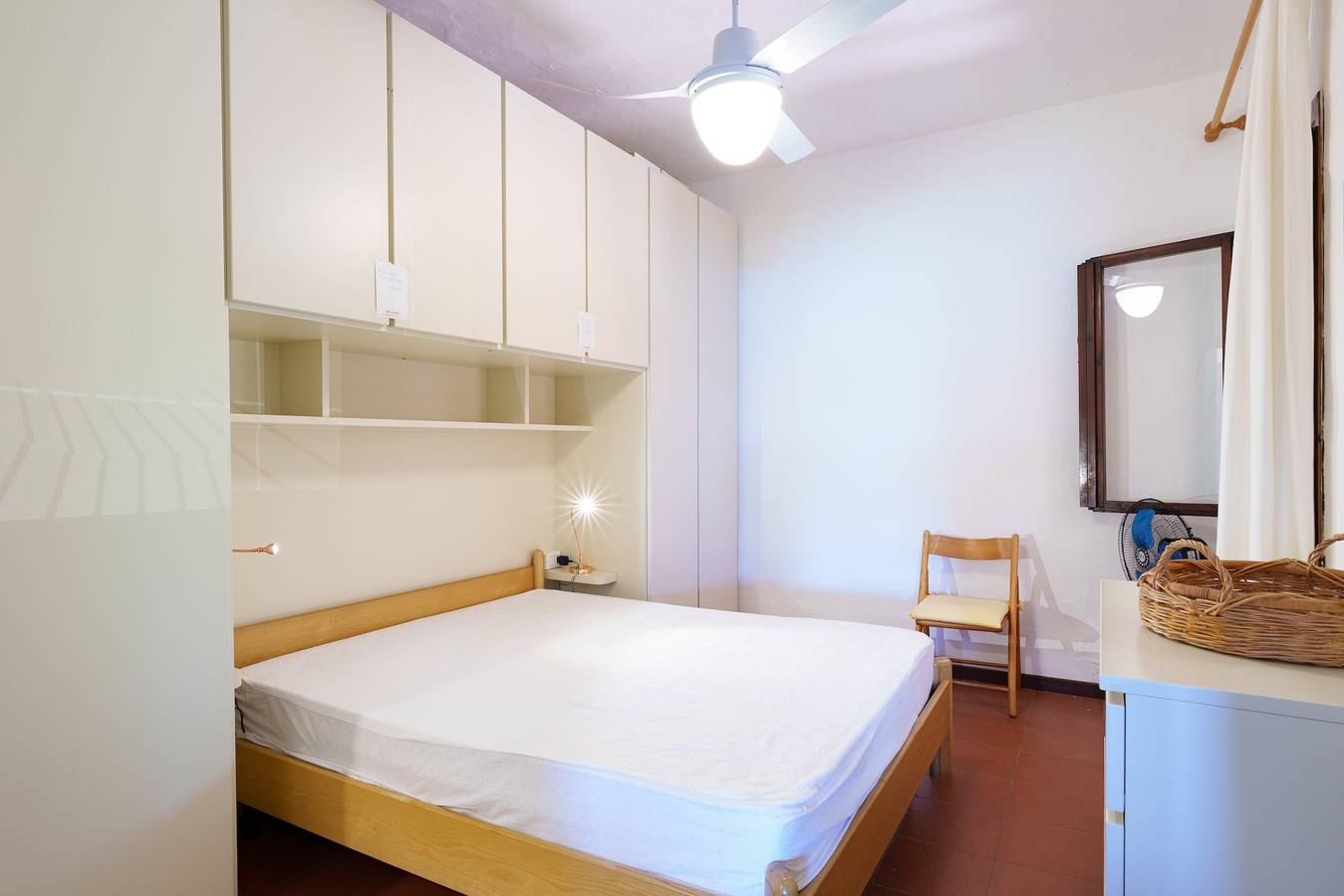 Appartement 'Casa Vacanze Ribes' met zeezicht, gedeeld zwembad en privéterras, foto 8