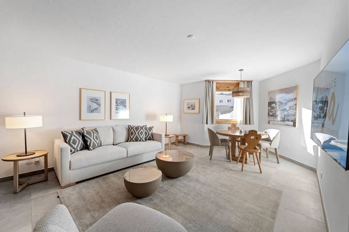 Ferienwohnung für 4 Personen, mit Whirlpool und Sauna sowie Ausblick in St. Moritz