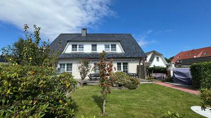Ferienwohnung für 2 Personen, mit Sauna und Balkon in Zingst